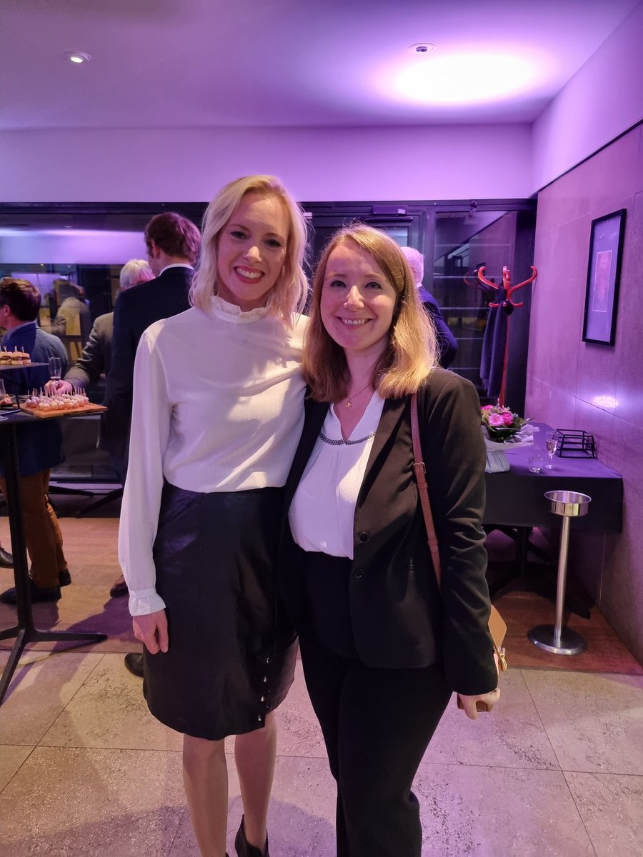 MarieLaetitiaGo's tweet photo. Très heureuse d'avoir rencontré @FredrikaStahl, une artiste franco-suédoise, compositrice et interprète de grand talent ! J'ai decouvert notamment le titre "More" tiré de la bande originale du film-documentaire "Demain" - magnifique. À écouter👇
https://t.co/7qMFjZgAEG https://t.co/ROy5h9A9RQ
