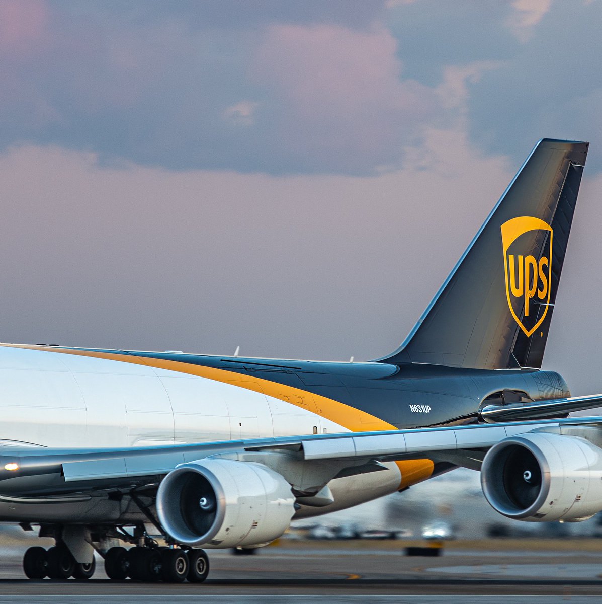 Jacob Rutledge on Twitter "UPS Airlines N631UP departs Louisville