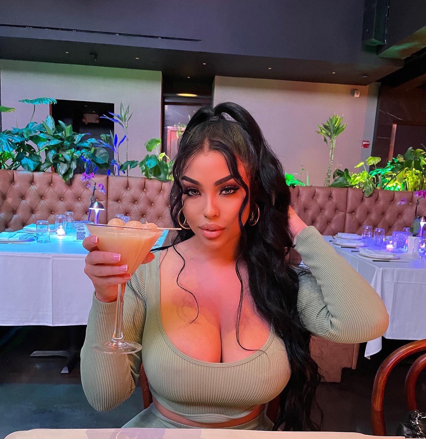 D Skye💎 on Twitter: "Date with Destiny 🫶🏽 https://t.co/A8bb8l6SuM