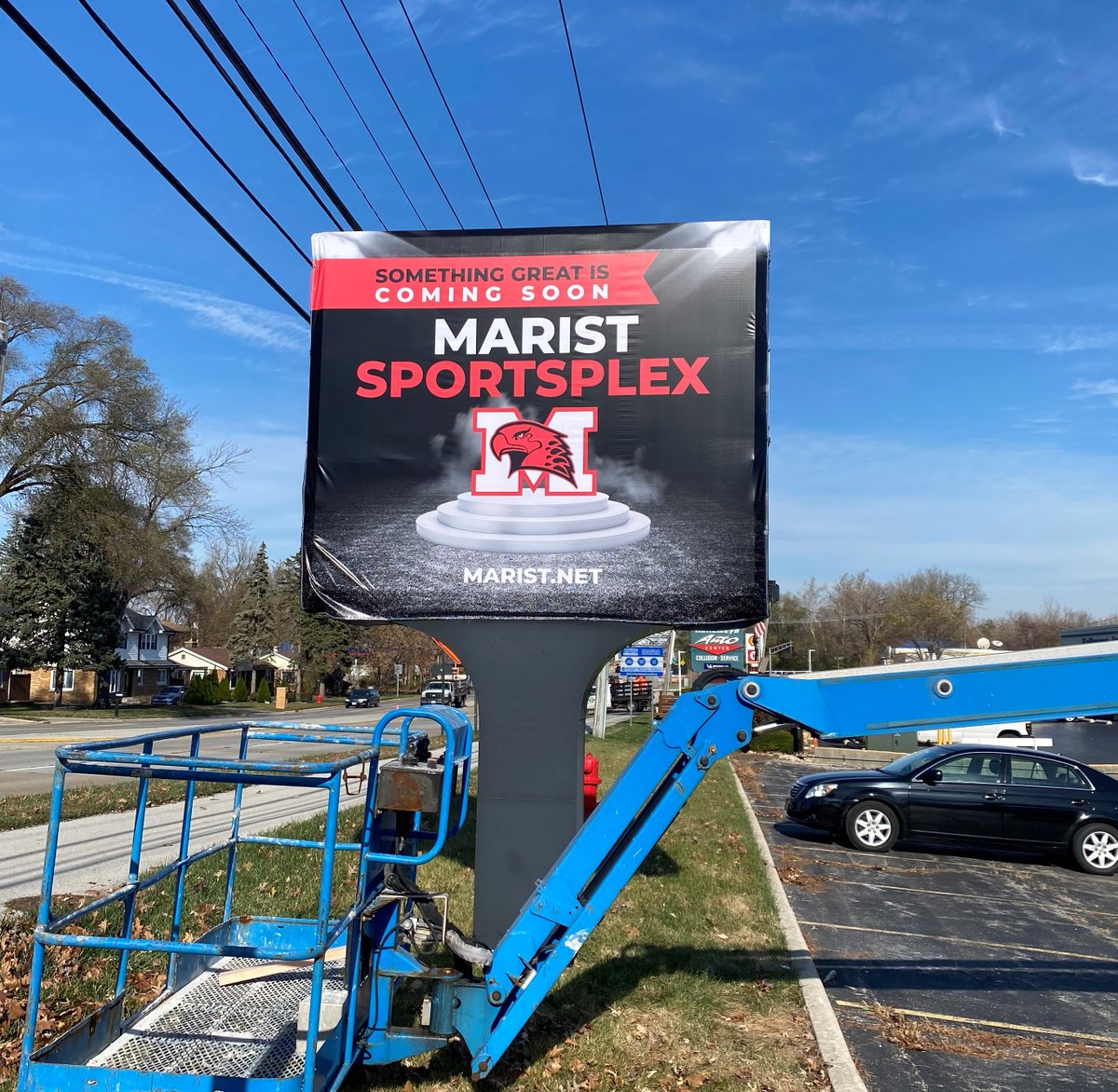 MaristChicago's tweet image. Our signage is up at the Marist Sportsplex! We're excited to welcome future RedHawks and their families over to 12221 S. Ridgeland Ave tonight for the Open House! Visit any time between 6:30 and 8:00 pm. Click here for more details: hubs.la/Q01sdRBB0 #MaristSportsplex