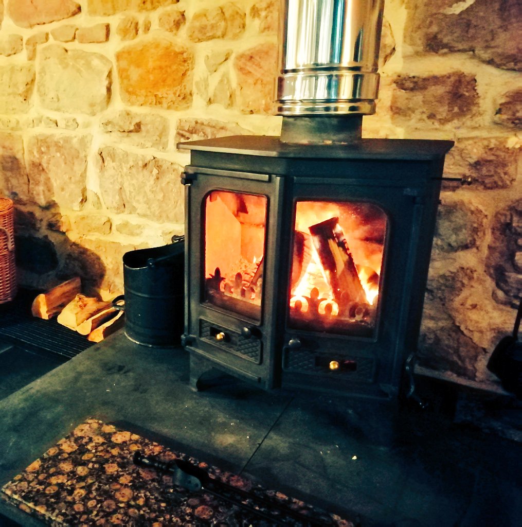 TheGablesDuddo's tweet photo. Need a winter break in stunning #Northumberland. #stablecotage near #Berwick-upon-Tweed is a gorgeous retreat for 2 discerning adults. 3 day breaks for £325. Perfect for Coast or country. Send message or contact 07854134296 for bookings please share 👌🙏😎👍 https://t.co/mNCeYw2egE