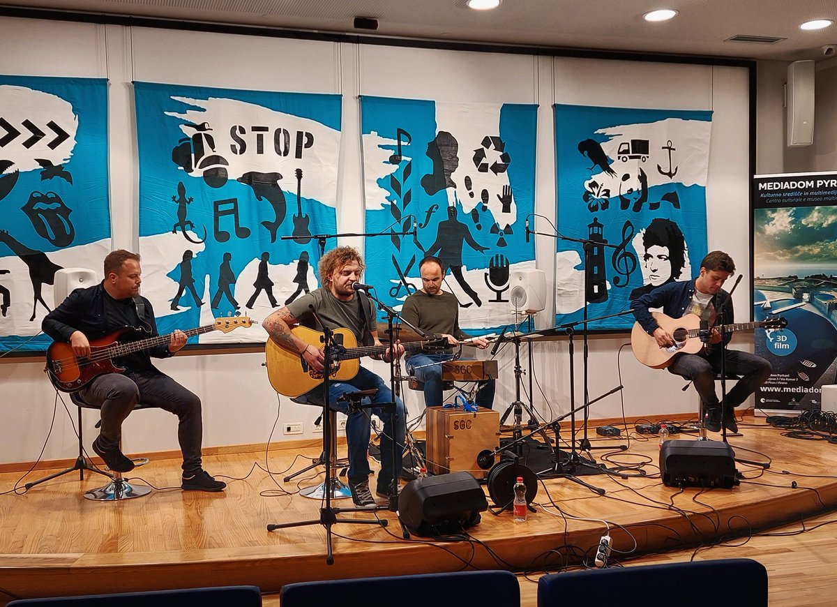 Lean Kozlar Luigi @ Unplugged at Mediadom 14.11.2022  #Unplugged #unpluggedatmediadom #Mediadom #Avditorij #Piran #LeanKozlarLuigi