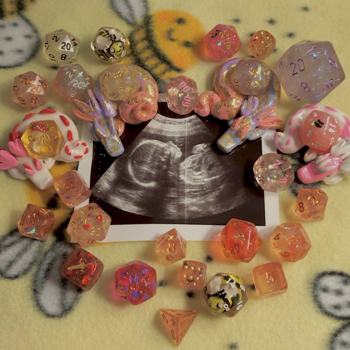DeathwishDice's tweet photo. 💕🎲👶🏼 https://t.co/SnimQdK3dC