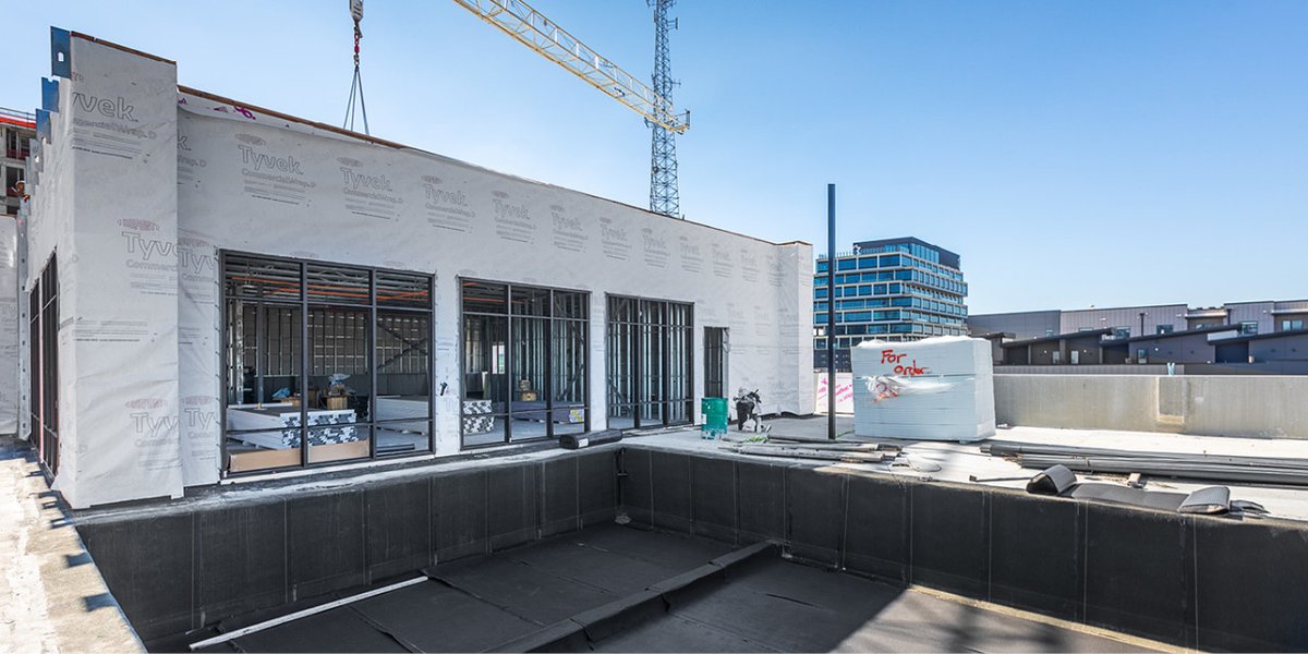 ChoateCo's tweet image. @TheInterlockATL is making great progress! The project team is getting ready to top out the tower on this mixed-use development that will soon offer a grocery store, office, restaurant, and retail space, and housing for @GeorgiaTech students. #ReputationisEverything #mixeduse