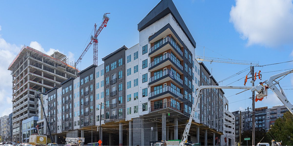 ChoateCo's tweet image. @TheInterlockATL is making great progress! The project team is getting ready to top out the tower on this mixed-use development that will soon offer a grocery store, office, restaurant, and retail space, and housing for @GeorgiaTech students. #ReputationisEverything #mixeduse