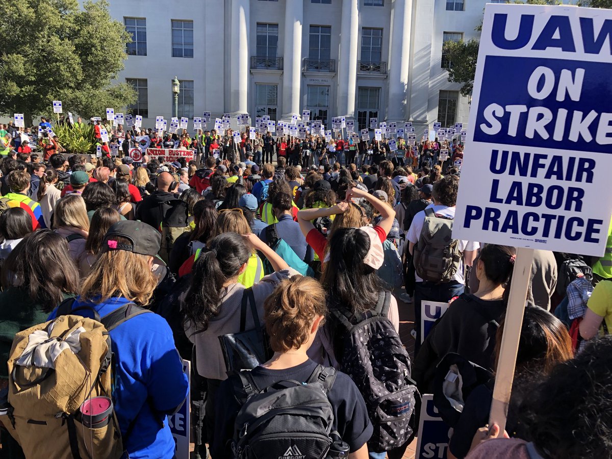 .⁦<a href="/TariniHardikar/">Tarini Hardikar</a>⁩ this is the largest academic worker #strike in US labor history! #FairUCNow ⁦@uaw2865⁩ <a href="/uaw5810/">UAW Local 5810</a> ⁦<a href="/sruuaw/">Student Researchers United-UAW</a>⁩