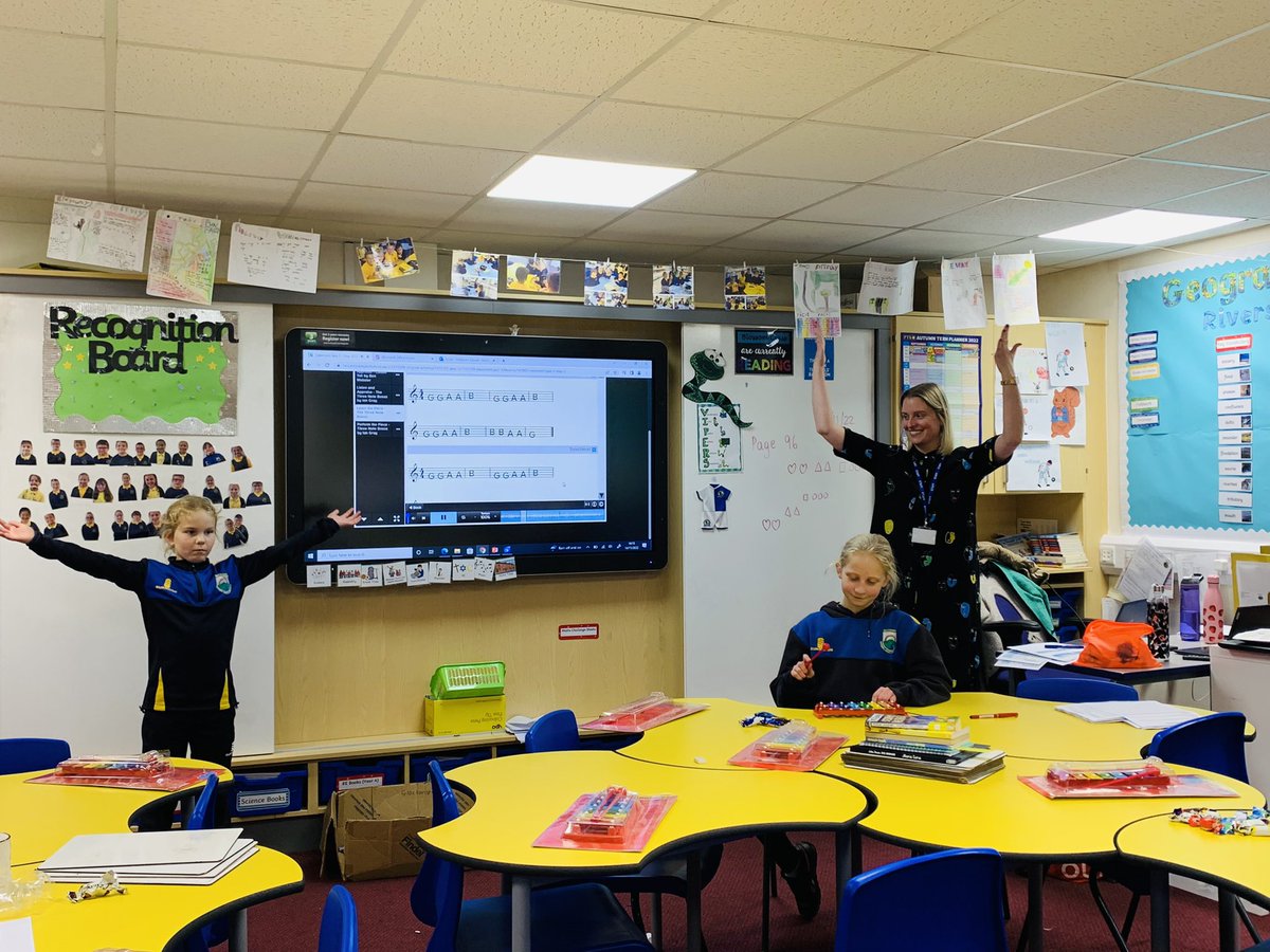 A great Music staff training session tonight led by our brilliant <a href="/MissHodgson1/">Louise Hodgson</a> with a little help from a couple of Year 5 superstars! 🎶