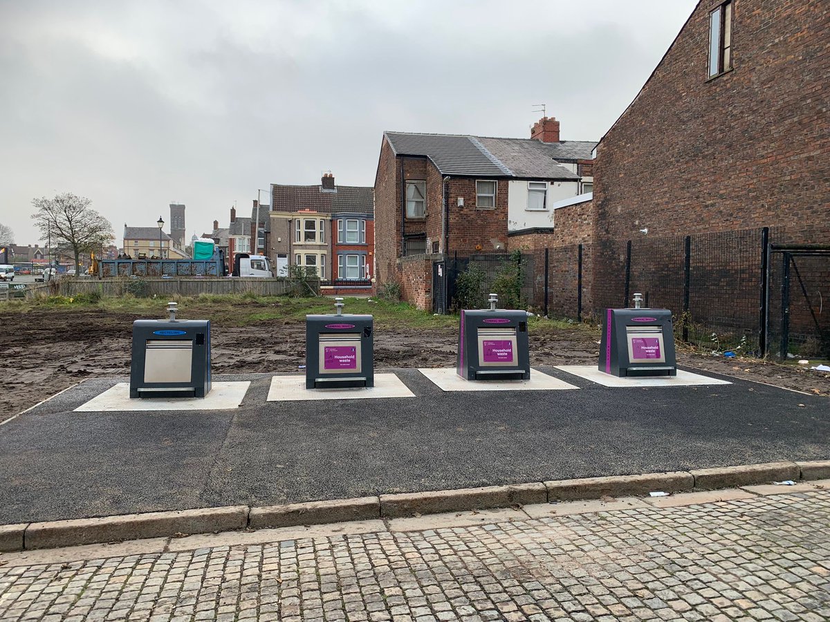 lpoolcouncil's tweet image. #News: It’s now a magnificent 7 for our subterranean superbins - with new sites online at Leopold Rd, Empress Rd &amp;amp; Saxony Rd in Kensington.
@lpool_LSSL have 5 sites left to go across the city &amp;amp; phase 1 of this “groundbreaking” scheme will be complete.

➡️ liverpoolexpress.co.uk/subterranean-s…