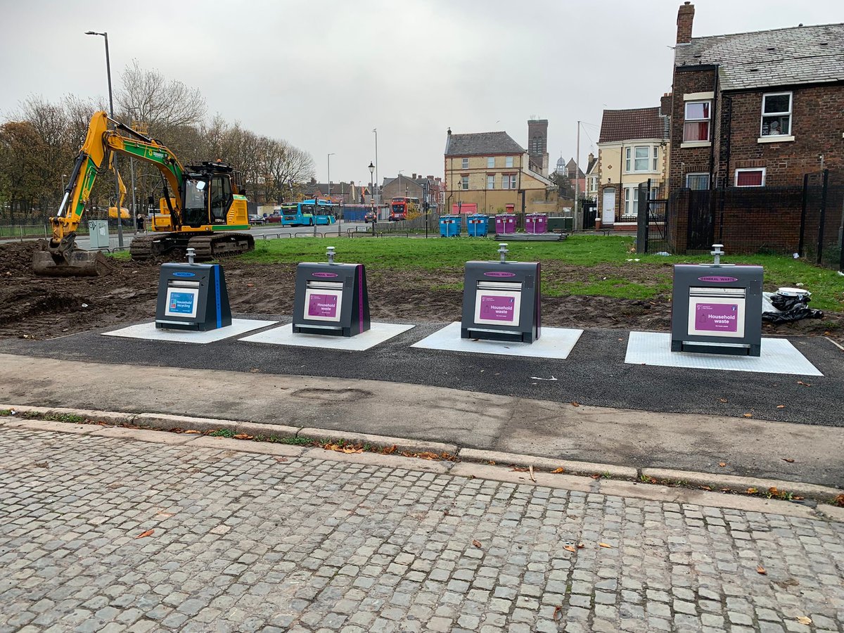 lpoolcouncil's tweet image. #News: It’s now a magnificent 7 for our subterranean superbins - with new sites online at Leopold Rd, Empress Rd &amp;amp; Saxony Rd in Kensington.
@lpool_LSSL have 5 sites left to go across the city &amp;amp; phase 1 of this “groundbreaking” scheme will be complete.

➡️ liverpoolexpress.co.uk/subterranean-s…