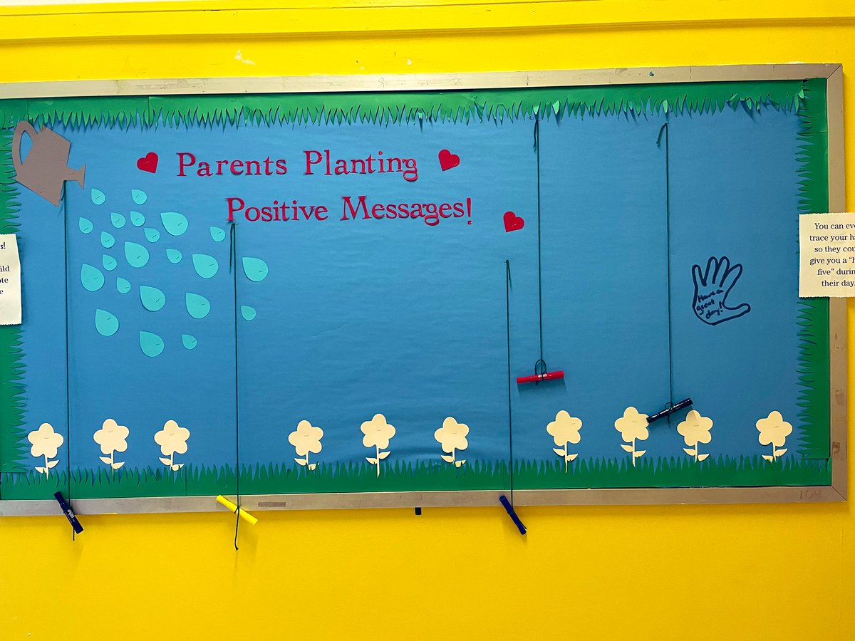 CounselorCalm's tweet photo. Open School &amp; Kindness Week is happening at @PS94DavidPorter! The parents are contributing to feeding their child(ren) to grow with positive messages ❤️. #affirmations &amp; #reassurance from your parent holds such a large value. #sel #plantingseeds #seedsofkindness @94QDavidDPorter https://t.co/4rvsdsF3kd