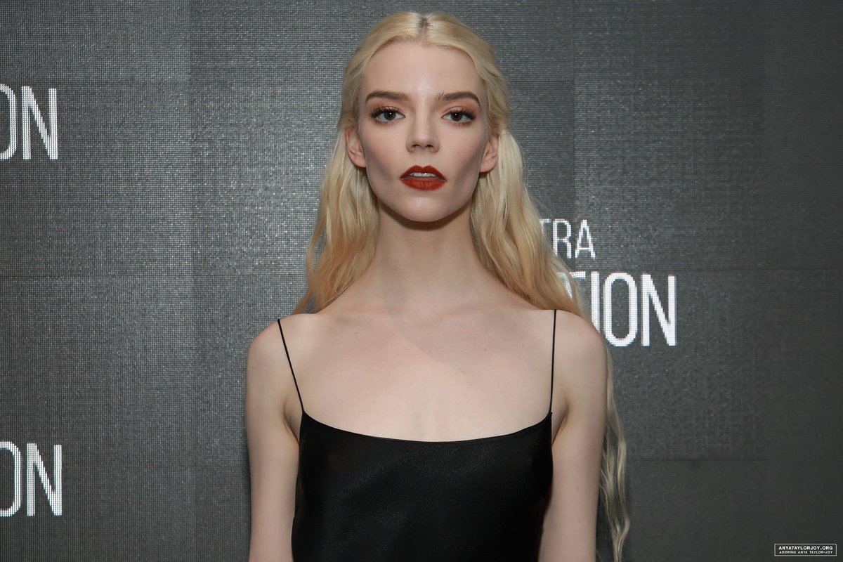 Adoring Anya TaylorJoy on Twitter "Q&A screening of 'The Menu', Nov