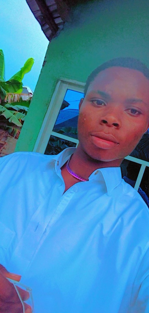 BorleFelix's tweet photo. Hllo 🤨 friends plz follow and you shall be followed back cause I'm new here https://t.co/NEBL8ueCU1