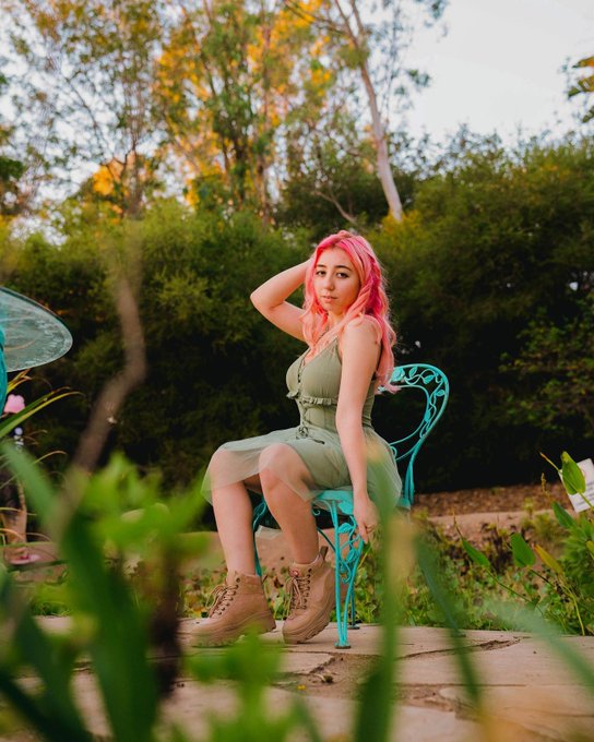 TW Pornstars - Kay :). The most retweeted pictures and videos for all time