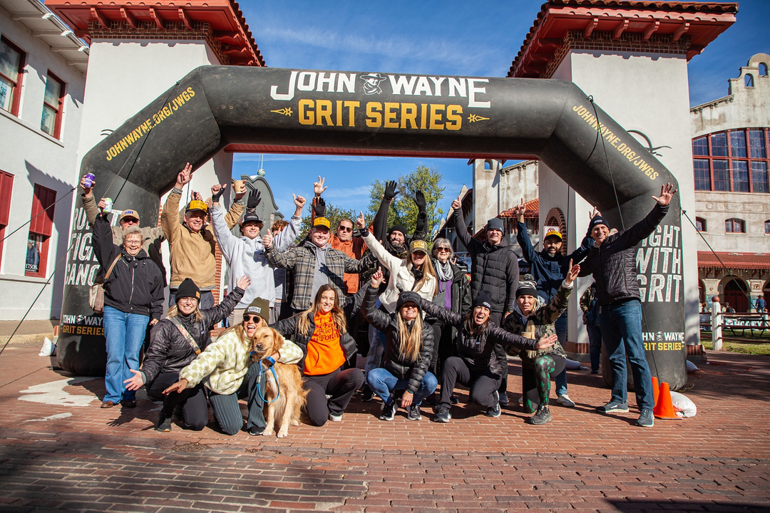 And thats a wrap! 👏🏼The John Wayne Grit Series Fort Worth Stockyards 5K was the best way to end the 2022 John Wayne Grit Series! Huge THANK YOU to all our participants, sponsors, volunteers and fundraisers for supporting the fight against cancer! We couldn’t do it without