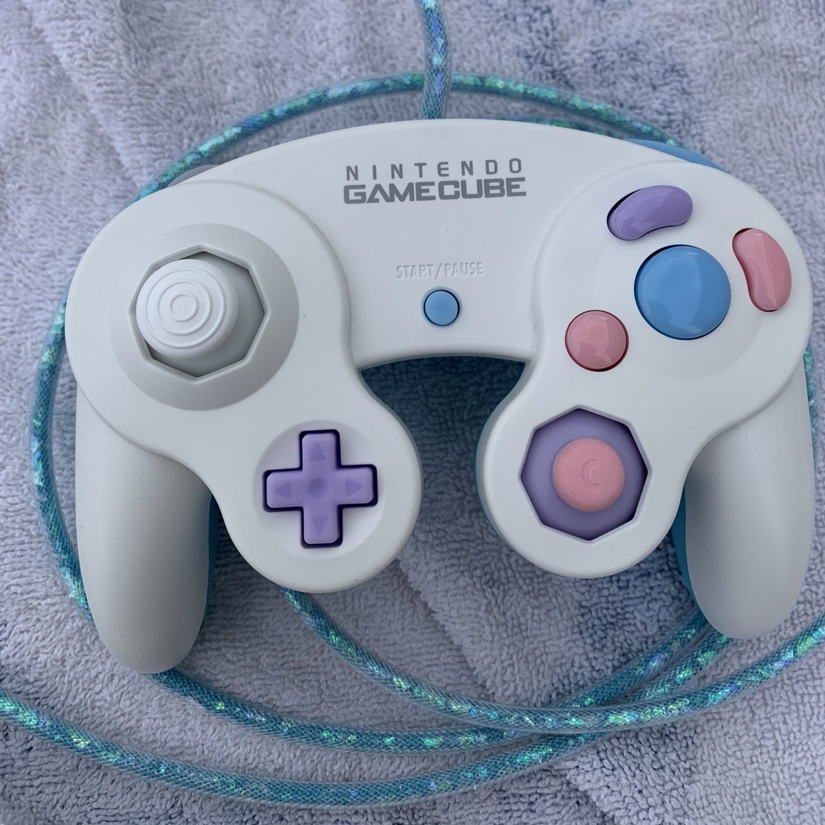 ayeGiohh tweet media