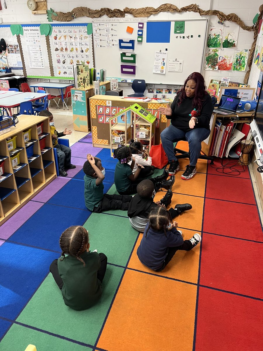 🎵Music in Pre-K with Ms. Williams! @MalcolmXDCPS! @dcpublicschools @DCPSChancellor @MayorBowser #MXES #DCPS #weareDCPS #ourDCPS #music @music_DCPS #prekindergarten