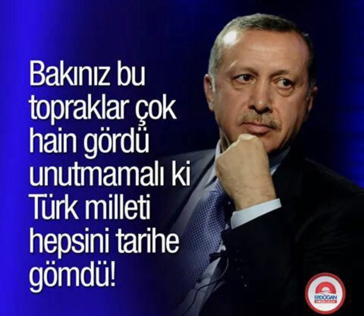 OmerMer41962014's tweet photo. #Bitiyorsunuz 
DEVLETİMİN YANINDAYIM
#TeröreLanet https://t.co/mJiajqDwjn