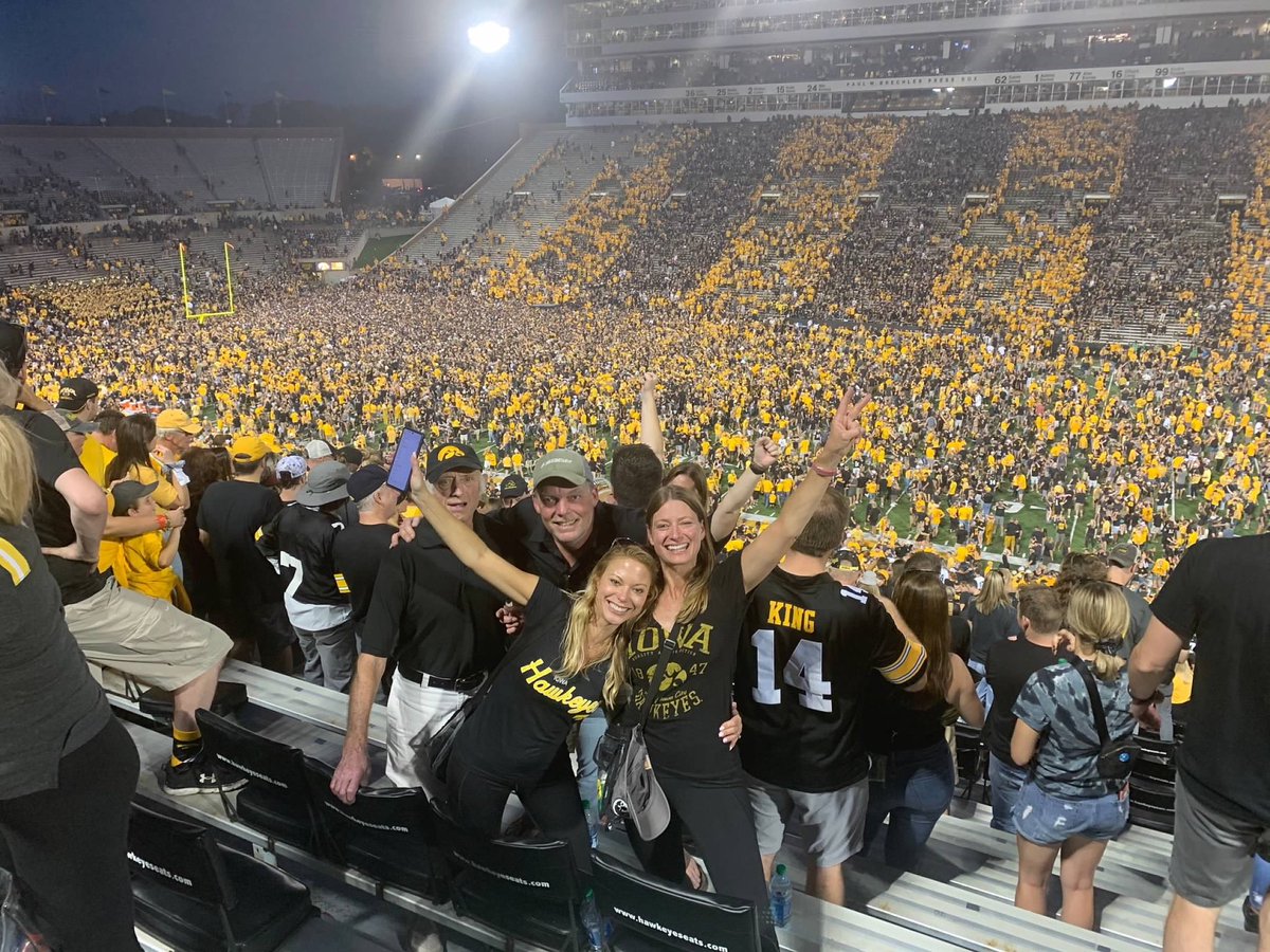 JDelowery's tweet photo. @UIAdvancement https://t.co/aAWTD3GKi7