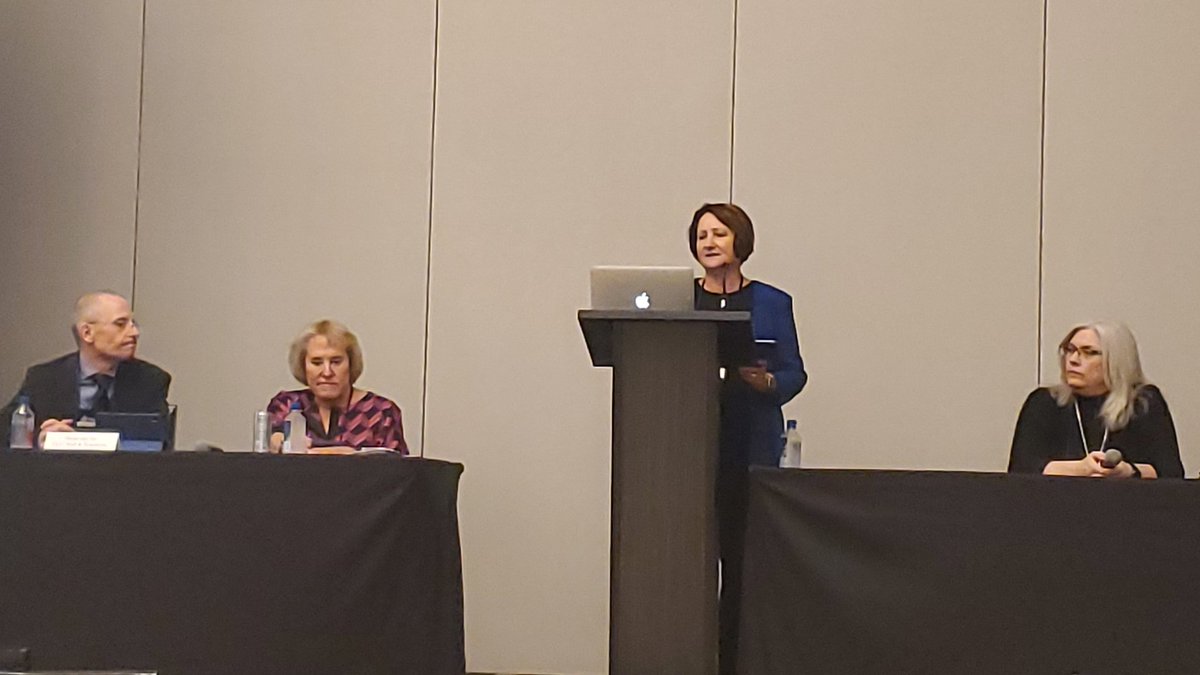 Leaders are "solution architects". Great phrase from #OLCAccelerate <a href="/OLCToday/">The Online Learning Consortium</a>