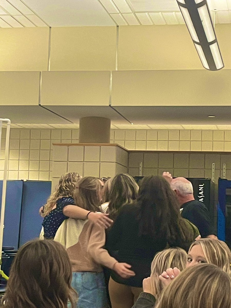 That’s a wrap on the 2022 McD Field Hockey Season! Great banquet last night to celebrate such a historic year for our program, way to go ladies!