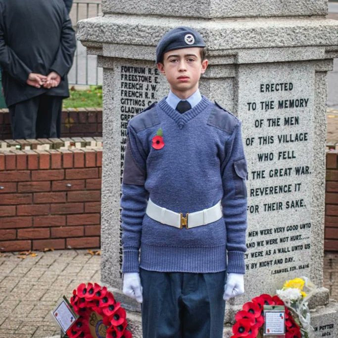 Sunday 13th November Cadets, Staff and Civillian Committee took part in the towns Remembrance Parade and service.

#1372aircadets #rafac #whatwedo #noordinaryhobby #remembranceday #cadetsonparade #guardofhonour 

@ochertsbucks @hbwaircadets <a href="/ceregionrafac/">C & E Region RAFAC</a> <a href="/aircadets/">RAF Air Cadets</a> <a href="/comdtac/">Commandant RAF Air Cadets</a>
