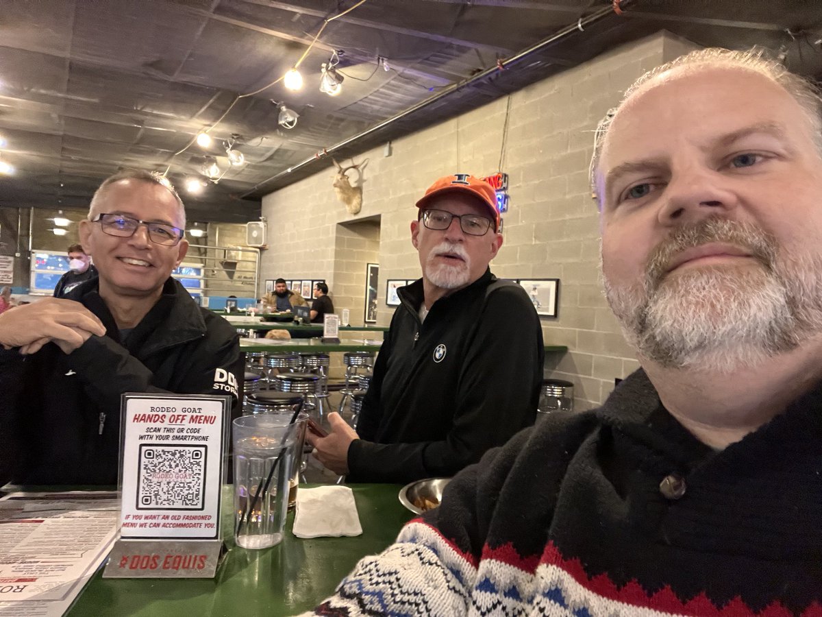 First in-person company meeting in years. And the impossible patty delivered :) <a href="/RodeoGoatDallas/">RodeoGoatDallas</a> #sc22 #supercomputing