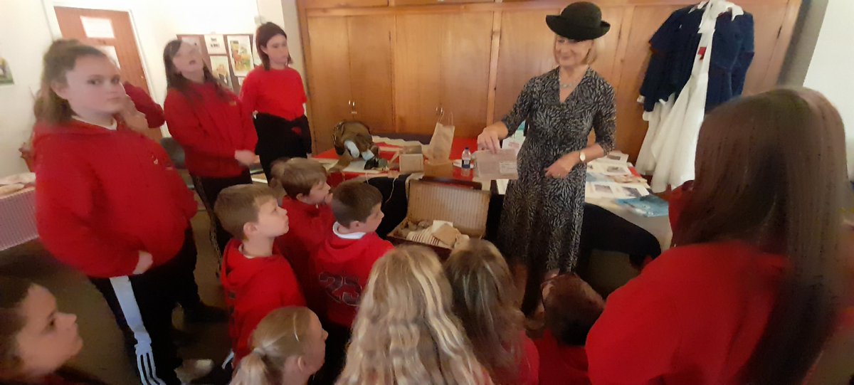 CraigfelenP's tweet photo. #cfp56 had a great trip to @RW_Museum today! Diolch for a fab day! #cfphis https://t.co/K584gEBNta