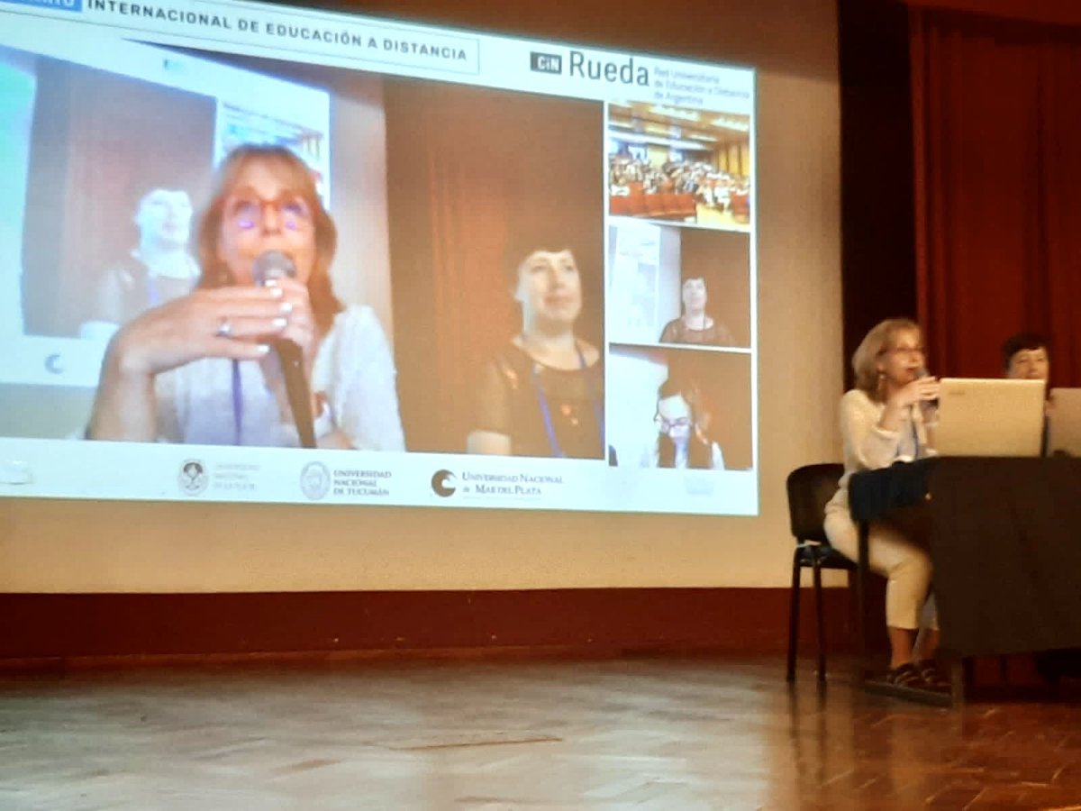 Red.TE.Ar tweet media