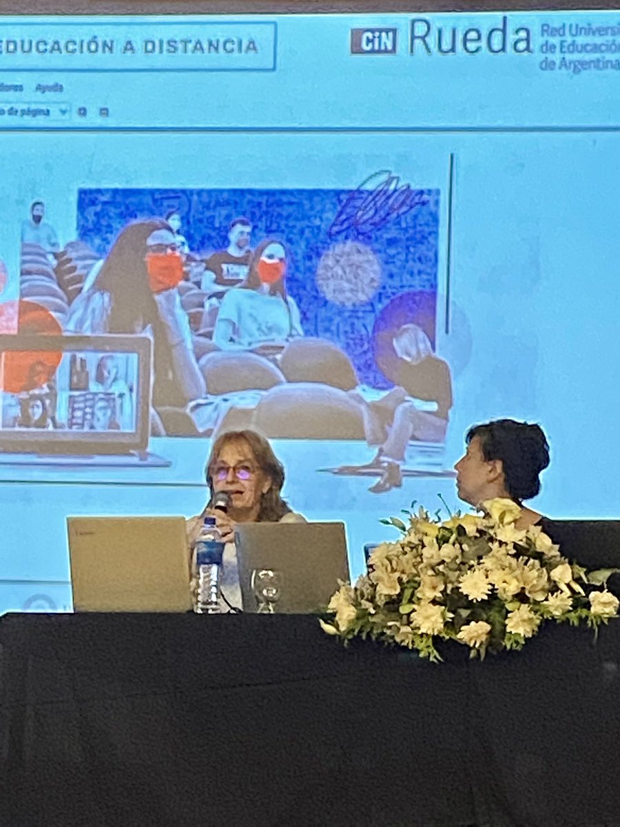 Ahora Gabriela Sabulsky, miembro de la Red TEAr, diserta como panelista en el 9 Encuentro RUEDA 2022. #redTEAr #Rueda2022