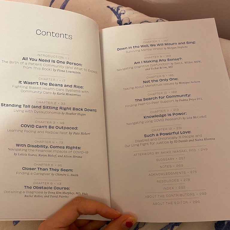 Hannah Davis (@ahandvanish) on Twitter photo My copy of The #LongCovid Survival Guide is here!!
This is truly a survival guide written by the patients and allies who have helped the LC community survive over the past few years.
Huge congrats to @fi_lowenstein and all the authors: <a href="/LisaAMcCorkell/">Lisa McCorkell</a> <a href="/karlitaliliana/">Karla Monterroso</a> 1/ My copy of The #LongCovid Survival Guide is here!!
This is truly a survival guide written by the patients and allies who have helped the LC community survive over the past few years.
Huge congrats to @fi_lowenstein and all the authors: <a href="/LisaAMcCorkell/">Lisa McCorkell</a> <a href="/karlitaliliana/">Karla Monterroso</a> 1/