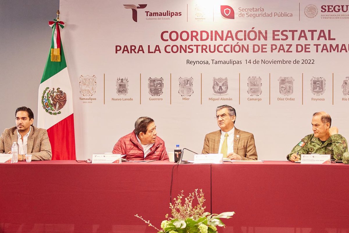 Dr_AVillarreal's tweet photo. En #Reynosa, celebramos la Coordinación Estatal para la Construcción de Paz de Tamaulipas, con la participación de 10 alcaldesas y alcaldes de la frontera, quienes mostraron total disposición de sumarse a las tareas del Estado y La Federación para recuperar la #Seguridad. https://t.co/ea4XmtlBtr