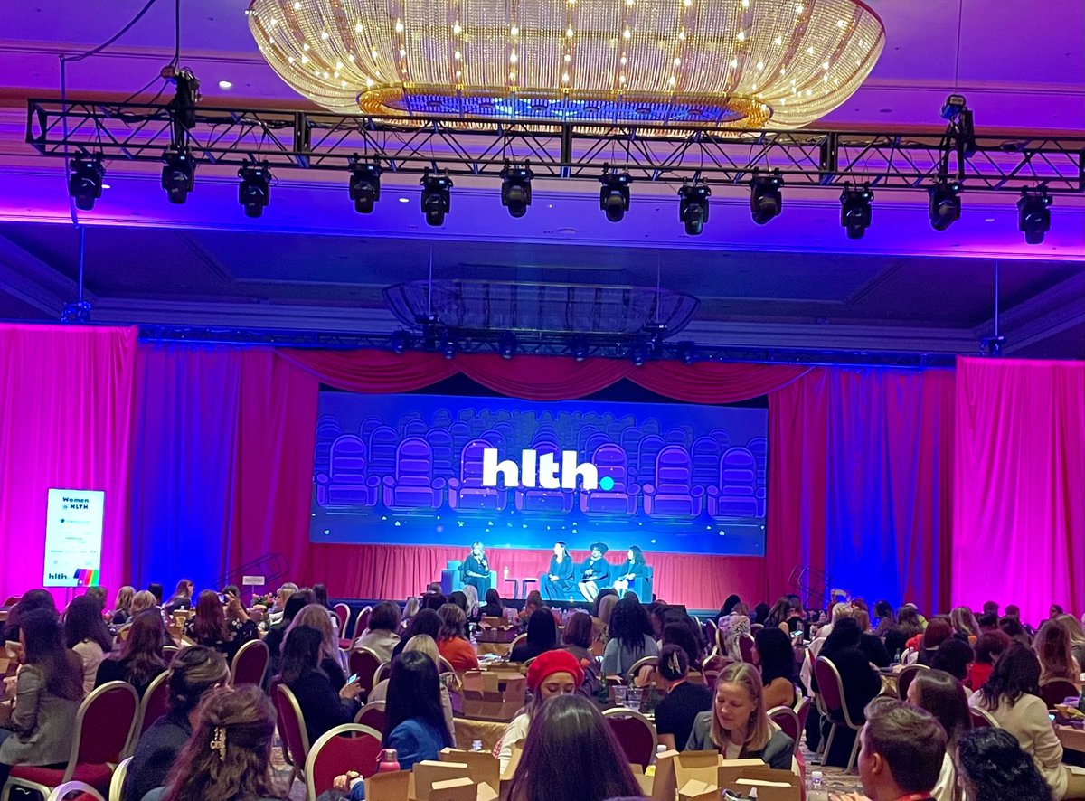 Rock_Health's tweet photo. A packed house at #HLTH22's "Women, Take the Wheel!" discussing the importance of lived experience in developing women's health solutions—notable given that to date in 2022, women-founded digital health companies have raised only 13% of this year's total funding #theresworktodo https://t.co/JTznEKrxdE