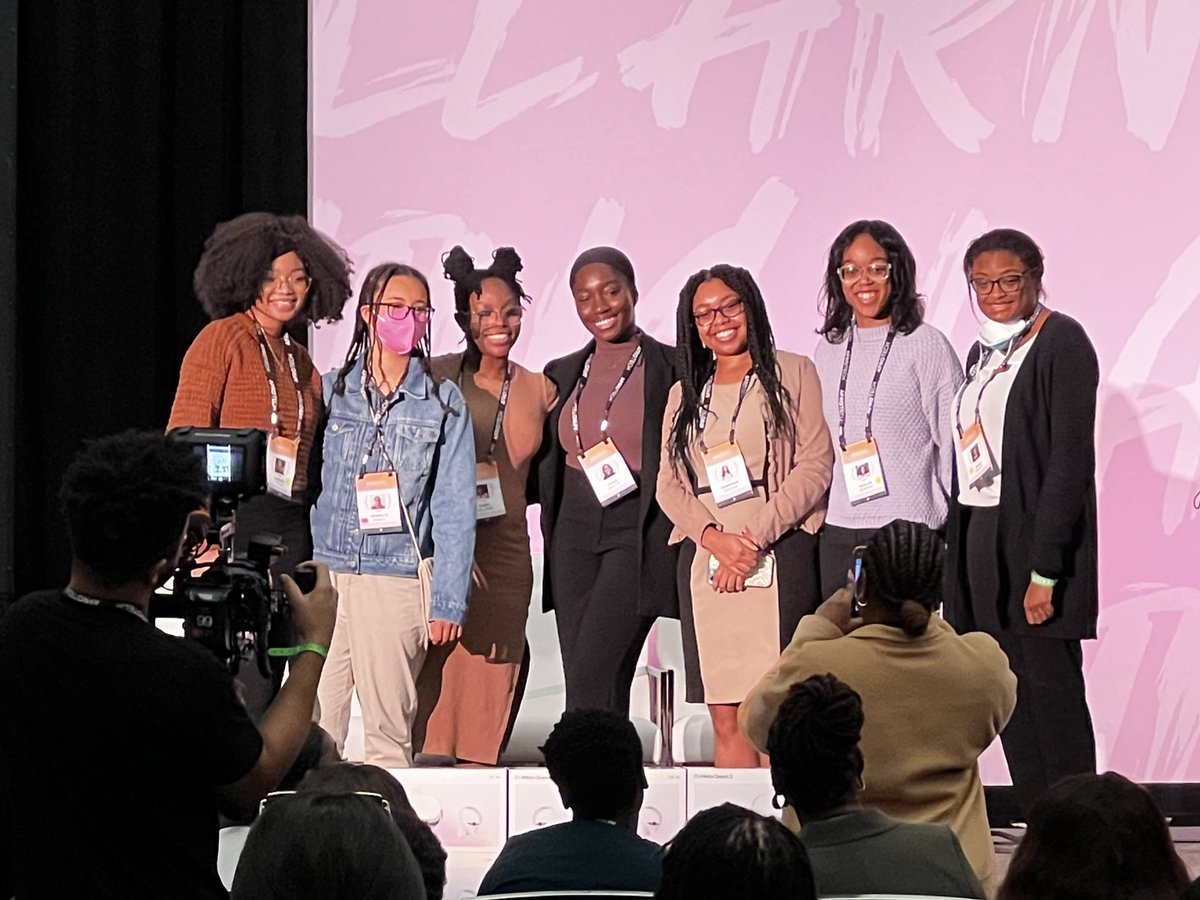 BlackGirlsCode's tweet image. Congratulations to our Alumnae for winning the Codebreaker: Unlocking STEM Careers challenge at @AfroTech!