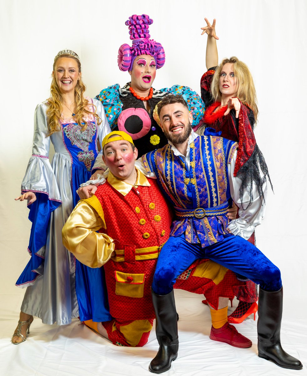 Five Star Theatre tweet media