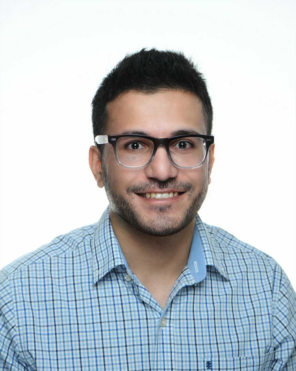 Ziyue Yang π£ (@ziyueyang37) on Twitter photo Got our new professional head shots at <a href="/ChEnected/">American Institute of Chemical Engineers (AIChE)</a> with <a href="/GWellawatte/">Geemi Wellawatte</a> and <a href="/MehradAnsari/">TheRealAmoo π€π§ͺ</a> Got our new professional head shots at <a href="/ChEnected/">American Institute of Chemical Engineers (AIChE)</a> with <a href="/GWellawatte/">Geemi Wellawatte</a> and <a href="/MehradAnsari/">TheRealAmoo π€π§ͺ</a>
