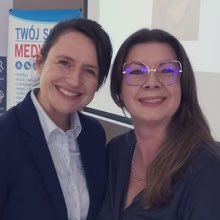 SekcjaNeuro's tweet photo. Educating patients &amp; families about prevention and therapy in stroke - sounds like a perfect Friday! @Joanna_PolishPT and @PoswiataAnna in Comfort Life Clinic in Ujazd https://t.co/zw7aY567NH