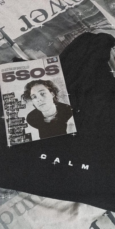 killmycalm's tweet photo. achetez svp
@5SOSFrance__ HELP 

 https://t.co/wtOU2yQPY4 https://t.co/fyIZJJttcO