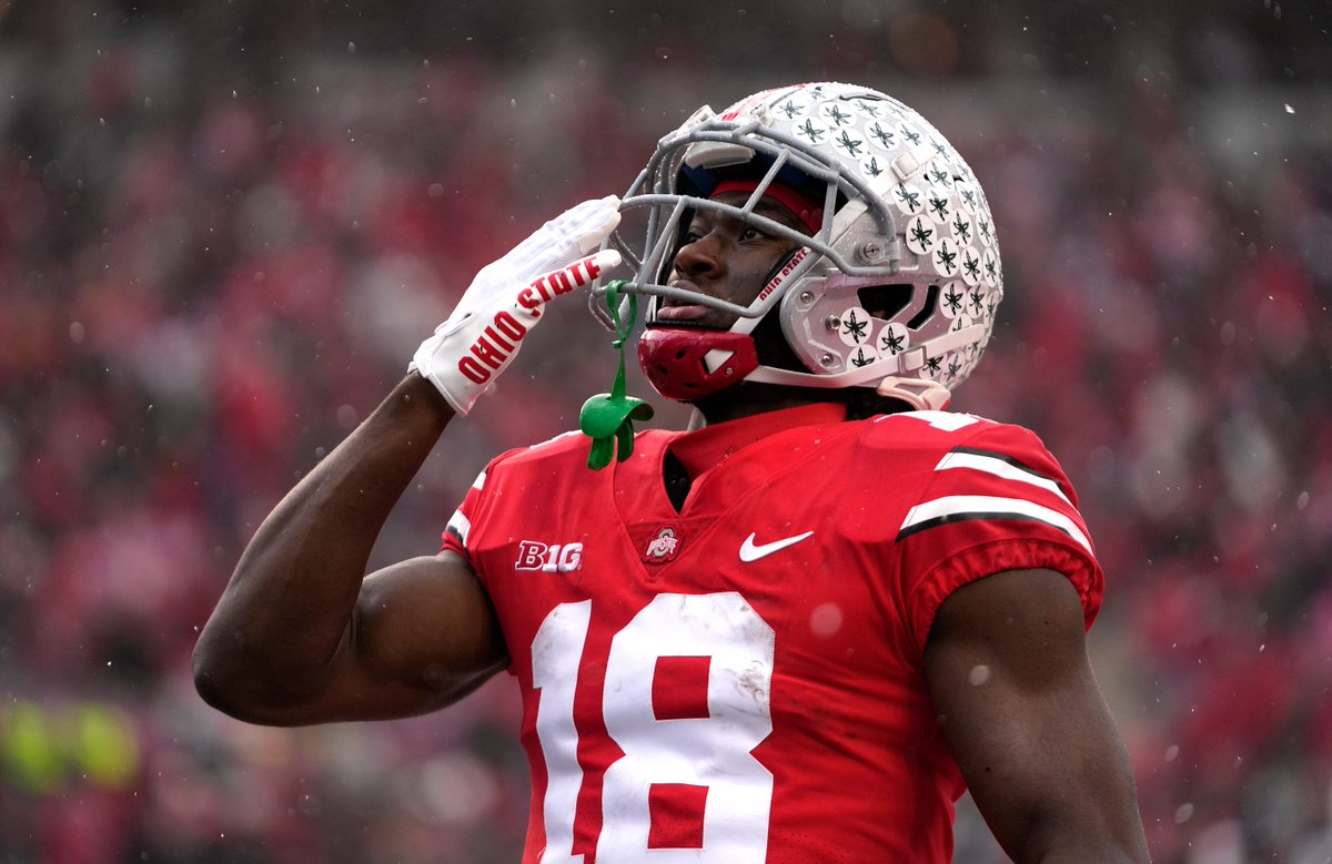 PFF_College's tweet photo. Marvin Harrison Jr. vs. single coverage (Power 5):

🔸658 yards (1st)
🔸11 TDs (1st)
🔸32 catches for a first down (1st)
🔸18 catches of 15+ yards (1st) https://t.co/mukbL9jH6n