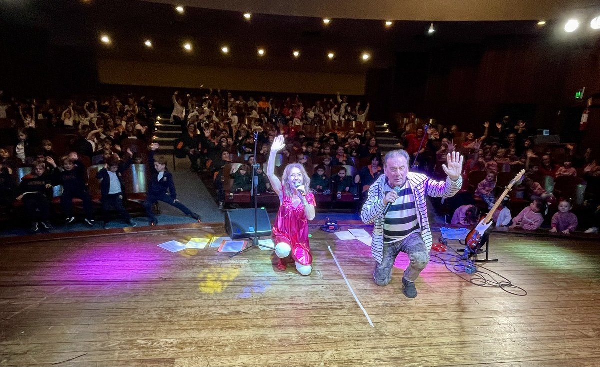 Hoy finalizamos nuestra temporada 2022 de espectáculos en horarios de clase. Gracias por acompañarnos siempre. ¡Nos vemos en mayo!