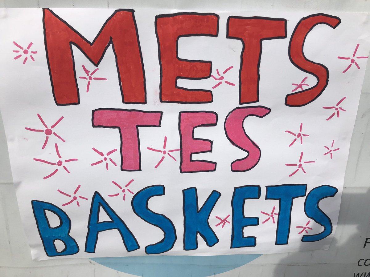 Timbaud_Drancy's tweet photo. Bonsoir chers parents d’élèves, petit retour sur l’opération «Mets tes baskets et bats la maladie!» en partenariat avec @ELAOfficielle. L’école Timbaud est heureuse de vous annoncer que la somme récoltée s’élève à 717,28€! Bravo aux élèves, aux parents et à l’équipe pédagogique! https://t.co/qvldSwcA4n