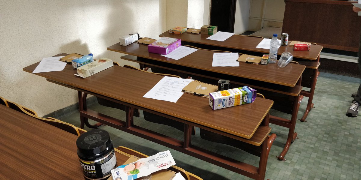 earranz's tweet image. ¿Qué podemos aprender de #salud y #sostenibilidad a través del #etiquetado? 
Hoy la actividad que hemos organizado en #alimnova ha tenido unos asistentes muy participativos, gracias! #SemanaCienciaInnovación en @ffarmaciaUCM 
Participan Fundación Sabor y Salud y @Circulability