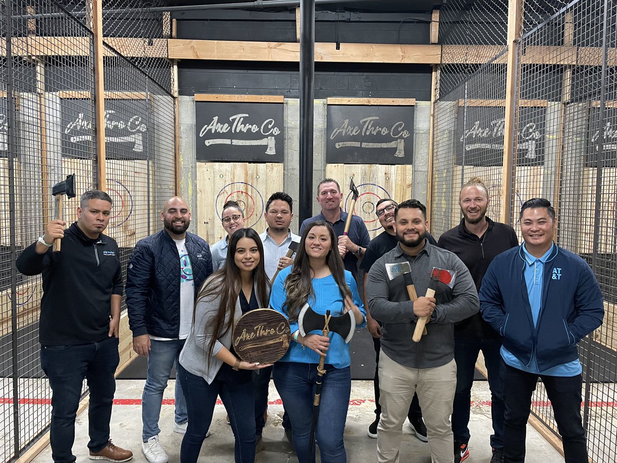 San Diego Armada IHX (@sd_armada_ihx) on Twitter photo Great times with our leader <a href="/kdavies_ihx/">Kevin Davies</a> during his visit to San Diego!
<a href="/SD_ARMADA_IHX/">San Diego Armada IHX</a>
<a href="/LifeAtATT/">Life at AT&T</a>
<a href="/IHXPacific/">IHX Pacific IMPACT</a>
☀️🌐🪓 Great times with our leader <a href="/kdavies_ihx/">Kevin Davies</a> during his visit to San Diego!
<a href="/SD_ARMADA_IHX/">San Diego Armada IHX</a>
<a href="/LifeAtATT/">Life at AT&T</a>
<a href="/IHXPacific/">IHX Pacific IMPACT</a>
☀️🌐🪓