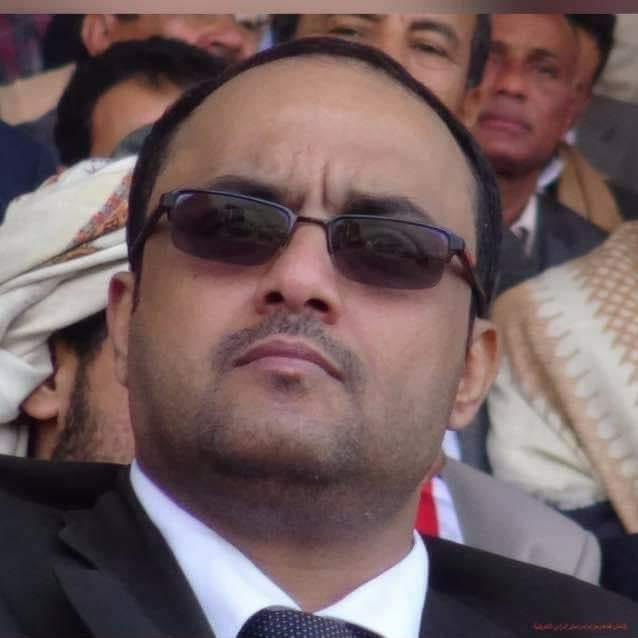 اعظم مجد هو انك انت ابي
واكبر فخر لي كان قولك ذا ابني 
رحمك الله يا ابي واسكنك فسيح جناته💔