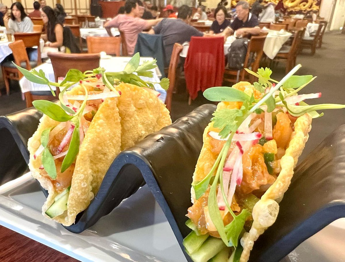 melodyhultgren's tweet photo. "Laughter is brightest in the place where food is good"
East Ocean Seafood Restaurant
Bay area's favorite authentic Hong Kong style cuisine
Location:
1713 Webster St., Alameda, CA 94501 
Read more copy at https://t.co/nhK9yO4yil
#restauranttoeat #alamedacalifornia #foodie https://t.co/1vo6uUcwb3