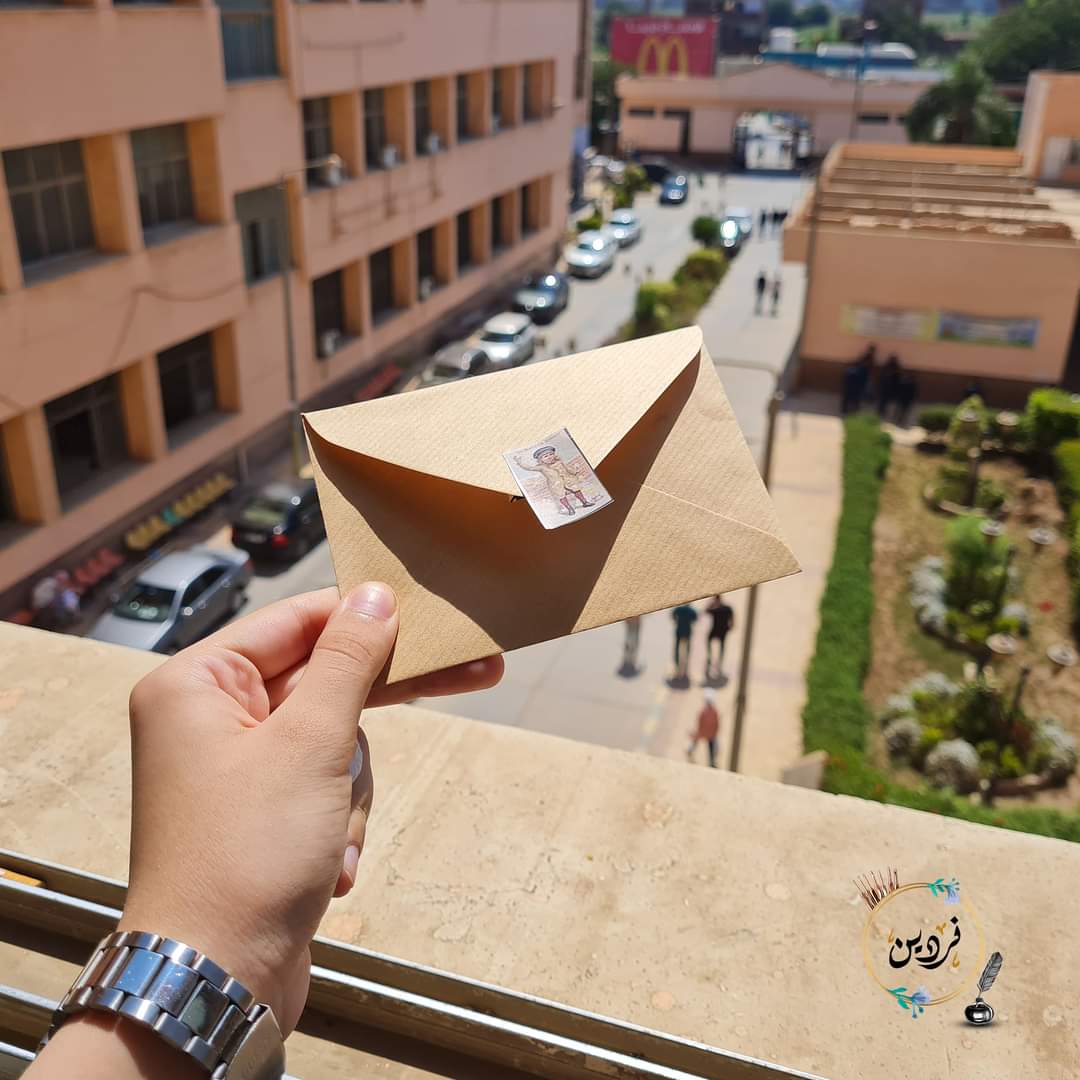fardeen_store's tweet photo. "كل عبارات الشكر والامتنان لا يمكن أن تعبر عن مدى تقديرنا واحترامنا ليكي" 💖
يبان كلام بسيط وعام، لكن لما بيتعمل بحب وتقدير صادقين بيفرق وبيبيان في إحساس الهدية ✨
#handmadelettering #handmadeletters #crafts #calligraphy #خط_عربي #fardeen_store #Fardeen #فردين #handmadecards https://t.co/WJqsmhkA4o