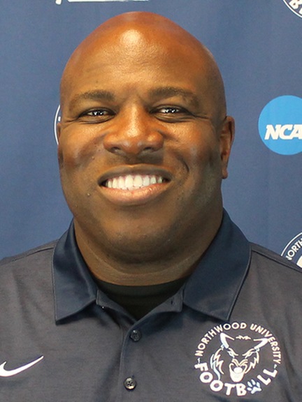 Northwood football coach Leonard Haynes announced his resignation on Monday. Find out why Haynes called the decision "very tough" and what the future holds for him at ourmidland.com/sports/article…