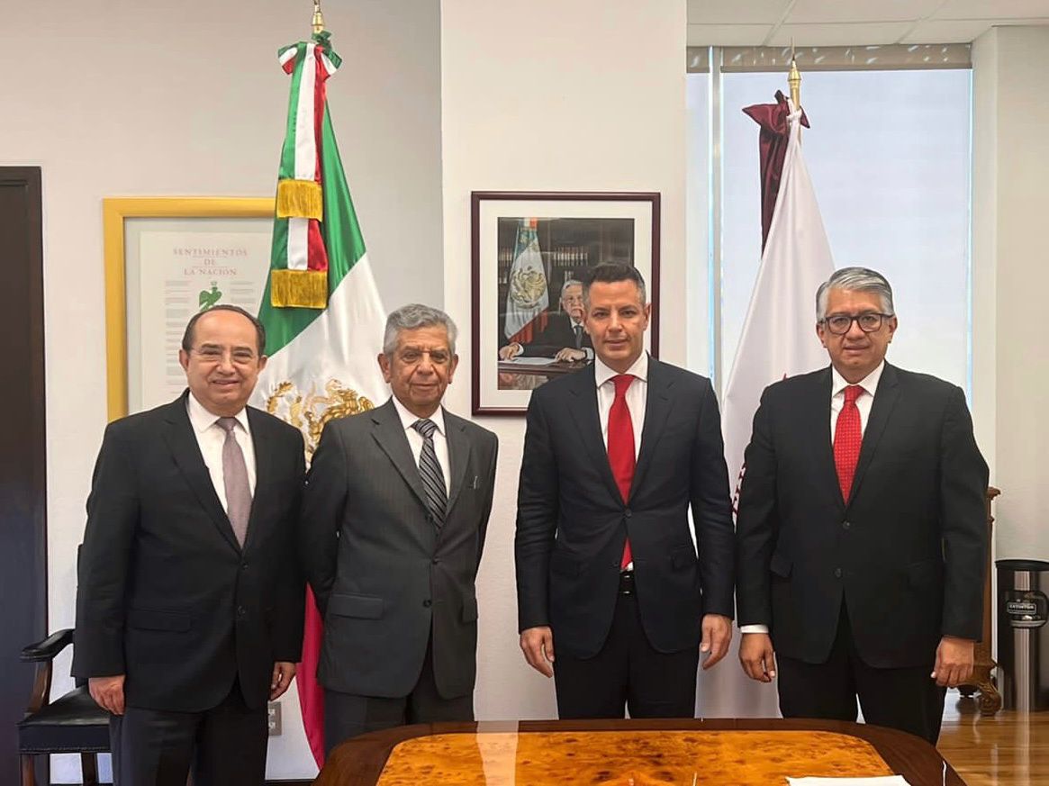 Alejandro Murat tweet media