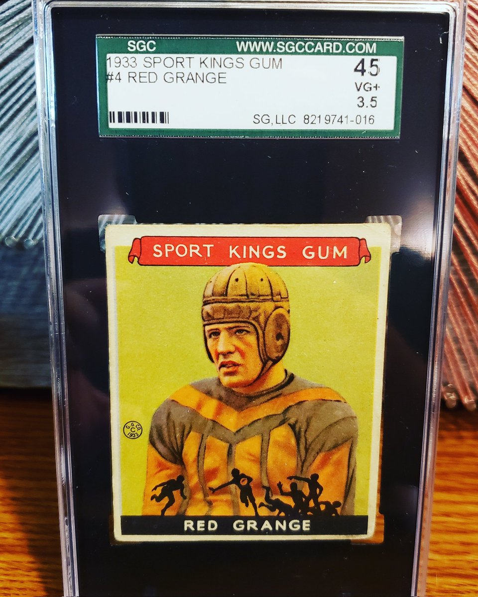 SconnEtradition's tweet photo. #22 1933 Sport Kings Gum Red Grange RC SGC 3.5!! Here is a great example of "The Galloping Ghost" NFL Hofer and 20s All Decade Team member! #redgrange #sgcgrading #gosgc #top50 #chicagobears #rookiecard #thehobby #whodoyoucollect #vintagefootball #footballcards https://t.co/qswtD0ppzu