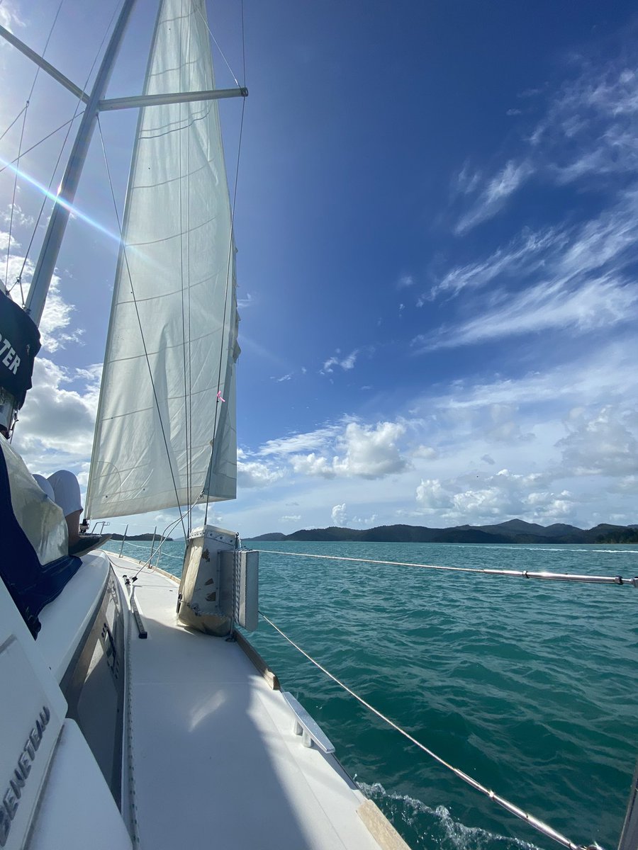 EliseBuller's tweet photo. We saw fantastic sunsets as well as learn a little about sailing and a lot about plastics and their properties and how these plastics are impacting the environment and ourselves https://t.co/3aWFjB6EAN