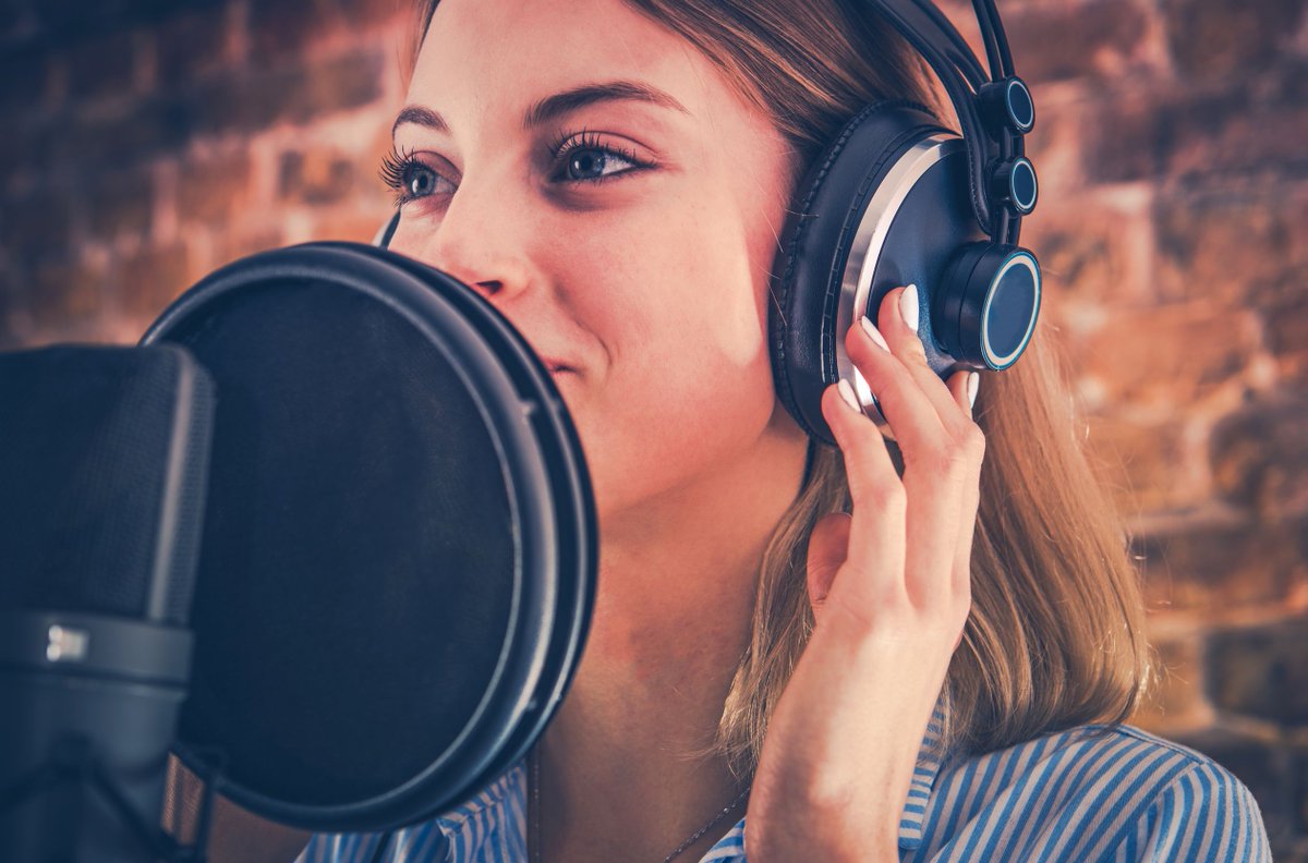 ThomasSStepney1's tweet photo. Hey...Recorde a friendly professional  voiceover (20000 Words)

Here:  https://t.co/H2YEgLMd2G

#VoiceActors #voiceover #voiceactor #voiceactor https://t.co/hxfrhcdVPr